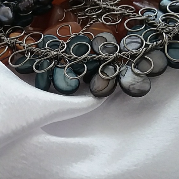 Necklace - Picture 5 of 8